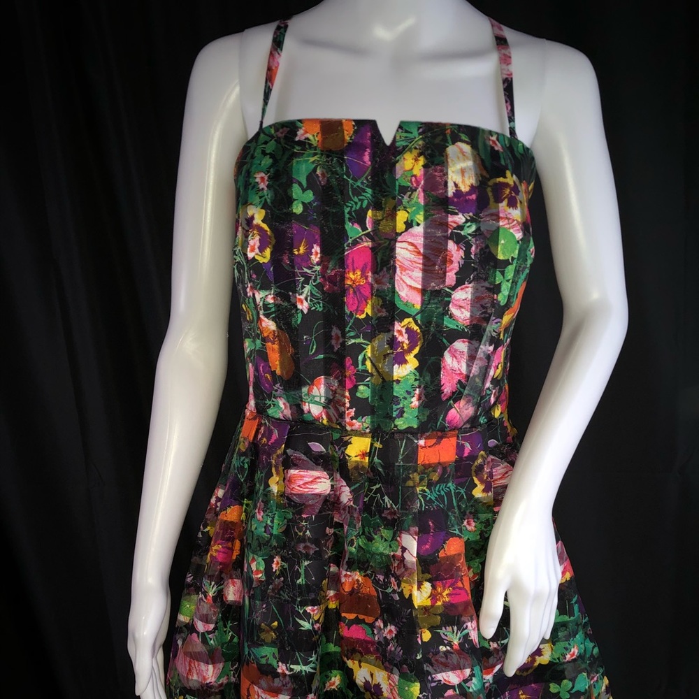 Knee length party or Prom dress 8/10 by Yumi NWT